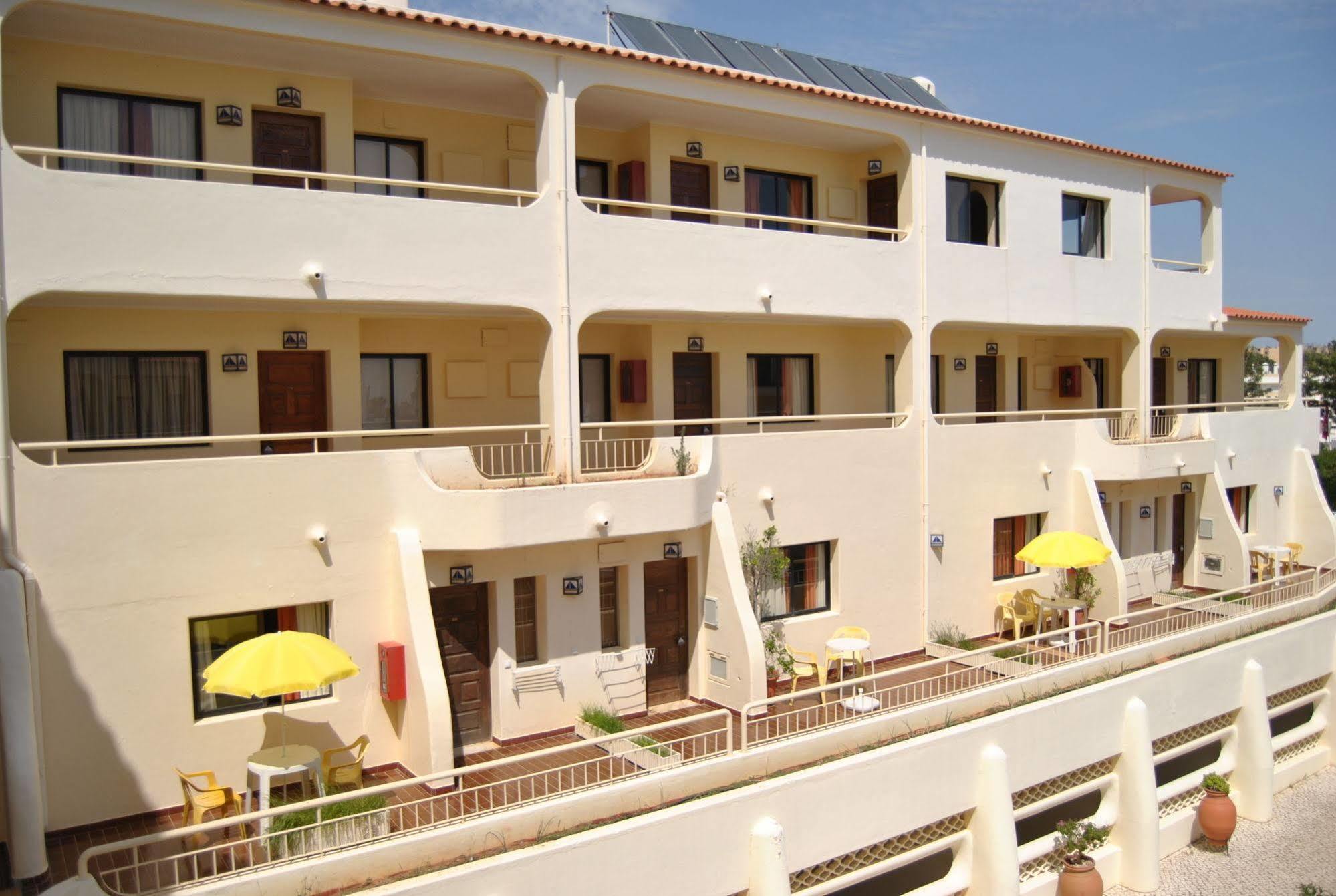Apartamentos Olhos Do Mar 알부페이라 외부 사진
